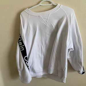 Calvin Klein crop top sweater